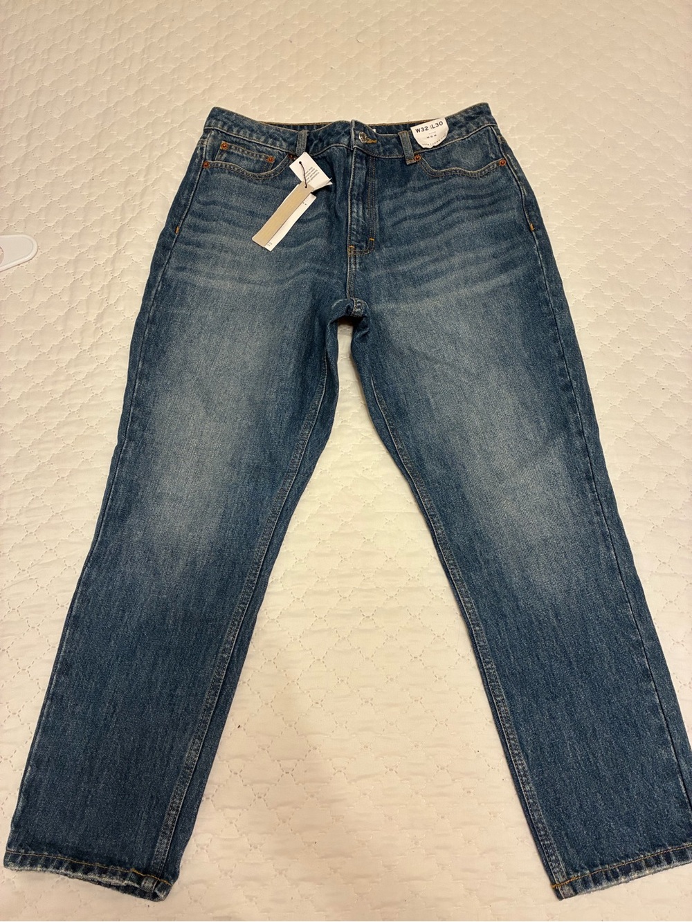 Topshop Women’s Mom Jeans, High-Waisted. Medium Blue Wash. Size 10.